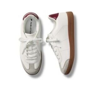 Fabletics Sneakers Red and White